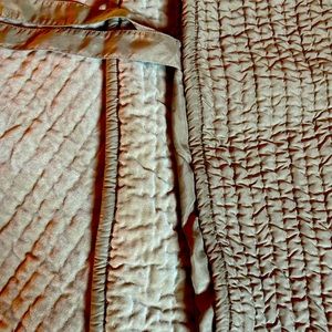 Pottery Barn Pick-Stitch Comforter w/ shams